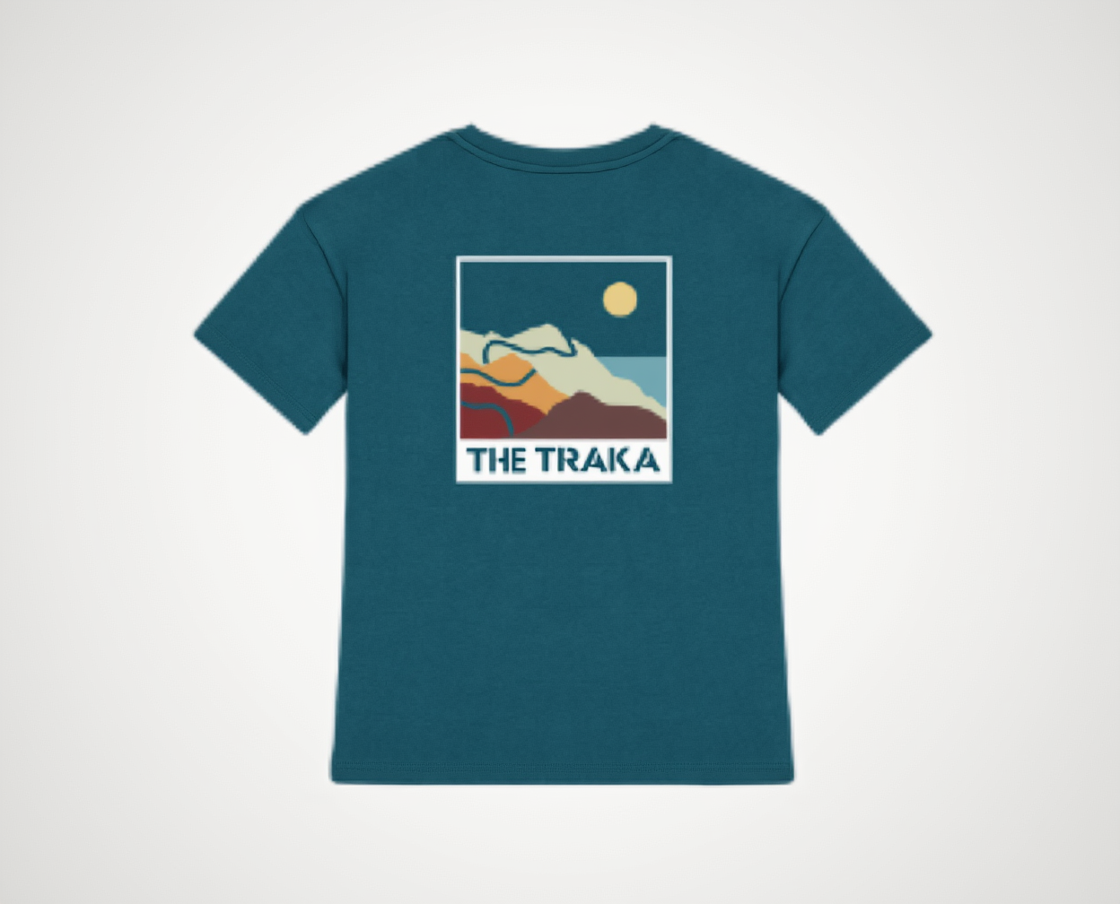 Kids T-shirt green mountains